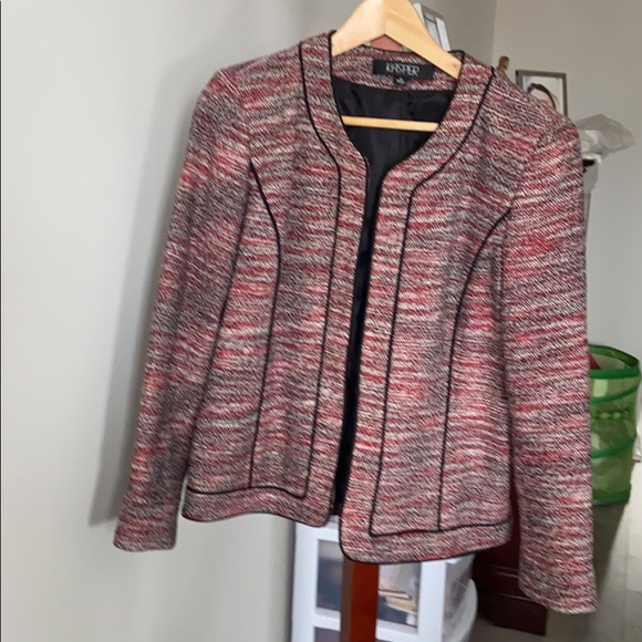 Dresses/ - Picture 6 of 16